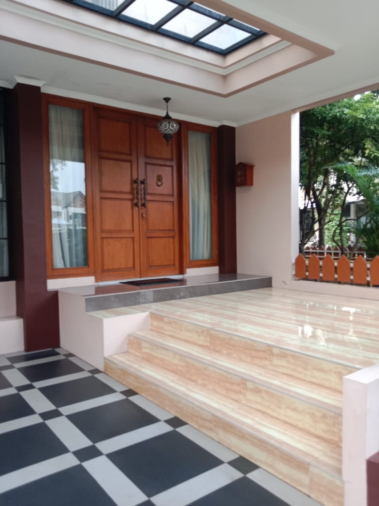 Rumah Dijual Furnished di Cluster Cosmo Estate Lippo Cikarang